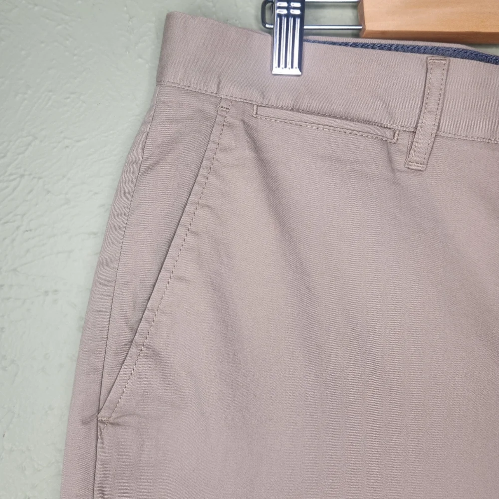 J. Crew Khaki Chino Shorts NWT 35 Preppy Academia Casual